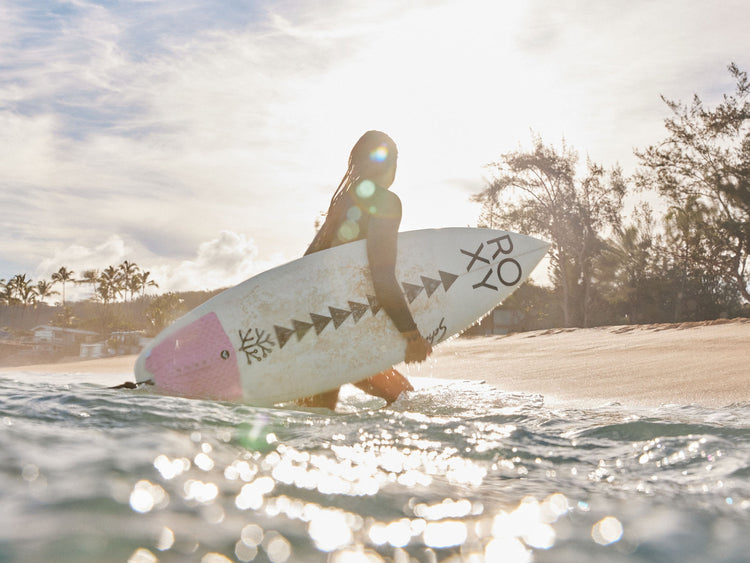 How to Find Your Wetsuit Fit - Women's Guide