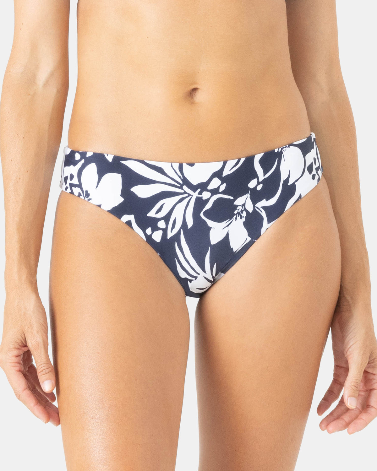 Roxy Womens She Just Shines Full Bikini Bottoms, French Blue Saya