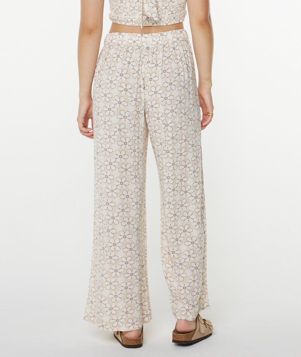 RP25402AC1Q5_WBK_A_1.png?v= RP25402AC1Q5_WBK_A_1.png?v=