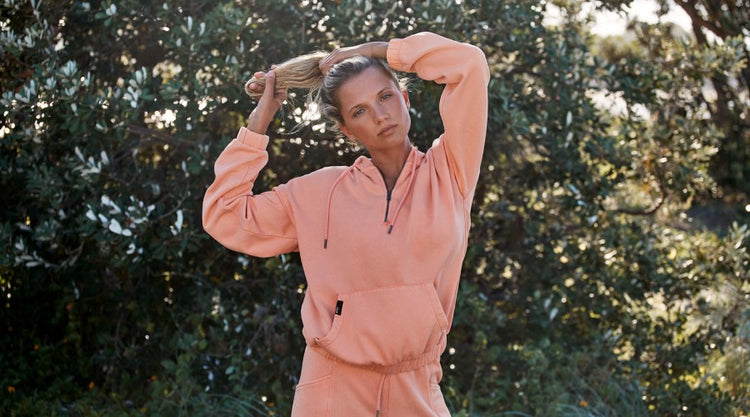 how to style casual hoodies for women