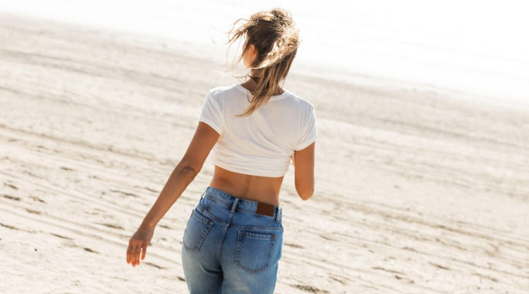How to Choose Mom Jeans for Your Personal Style