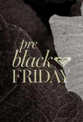 Text pre black Friday on a textured background