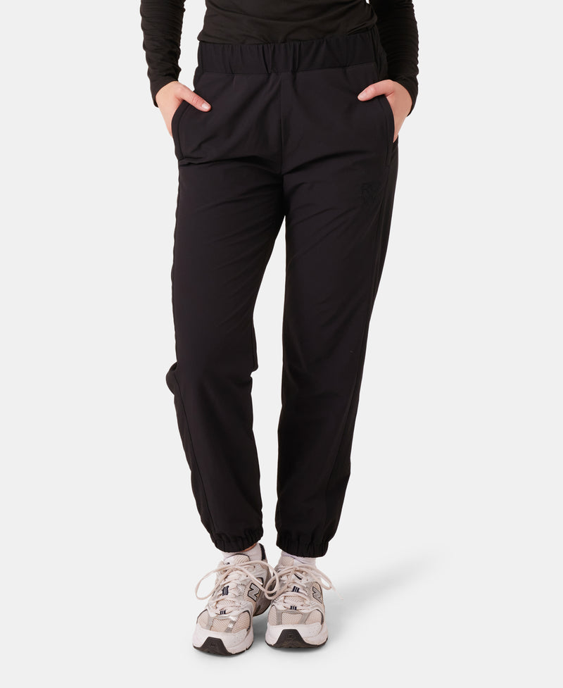 Ember Textured Jogger - Black - Roxy