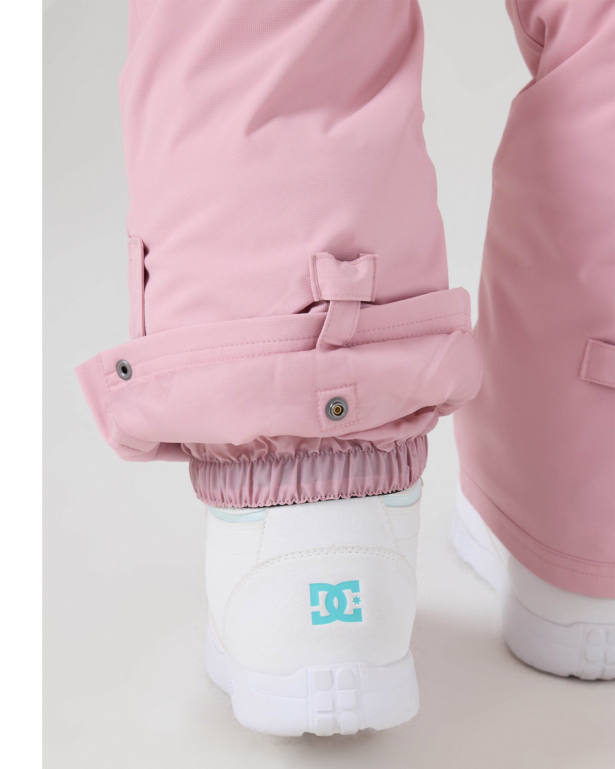 Backyard Pants - Roxy