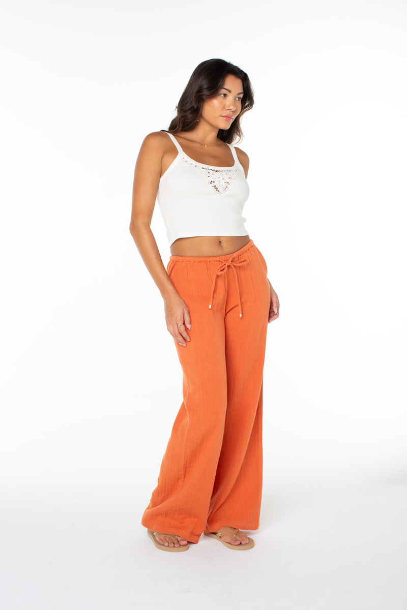 Iyla Pant - Roxy