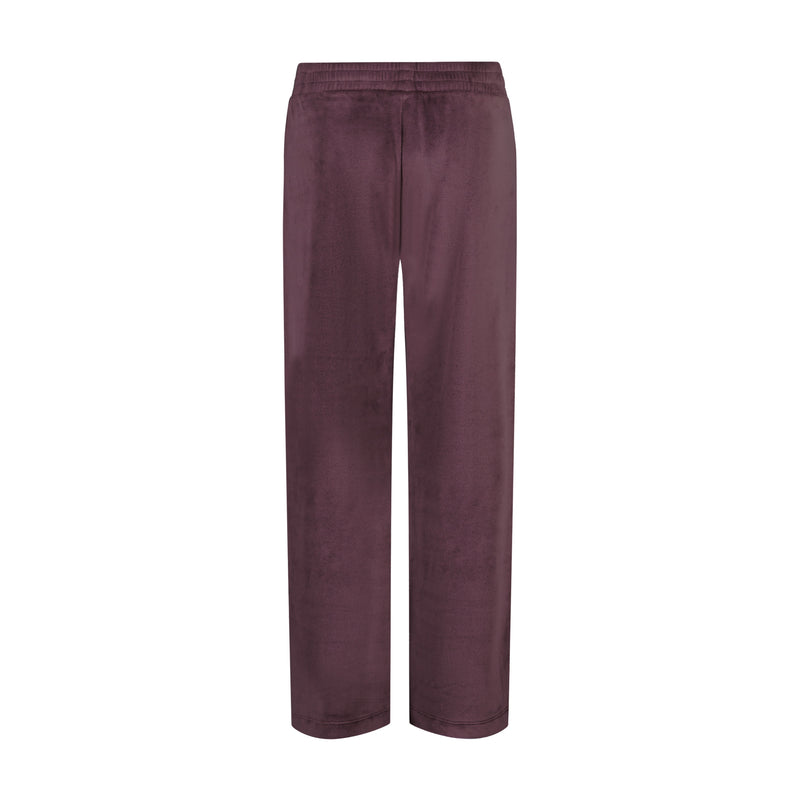Back view of Roxy Girls’ Velour Pant in blackberry, featuring a relaxed fit and an elastic waistband.
