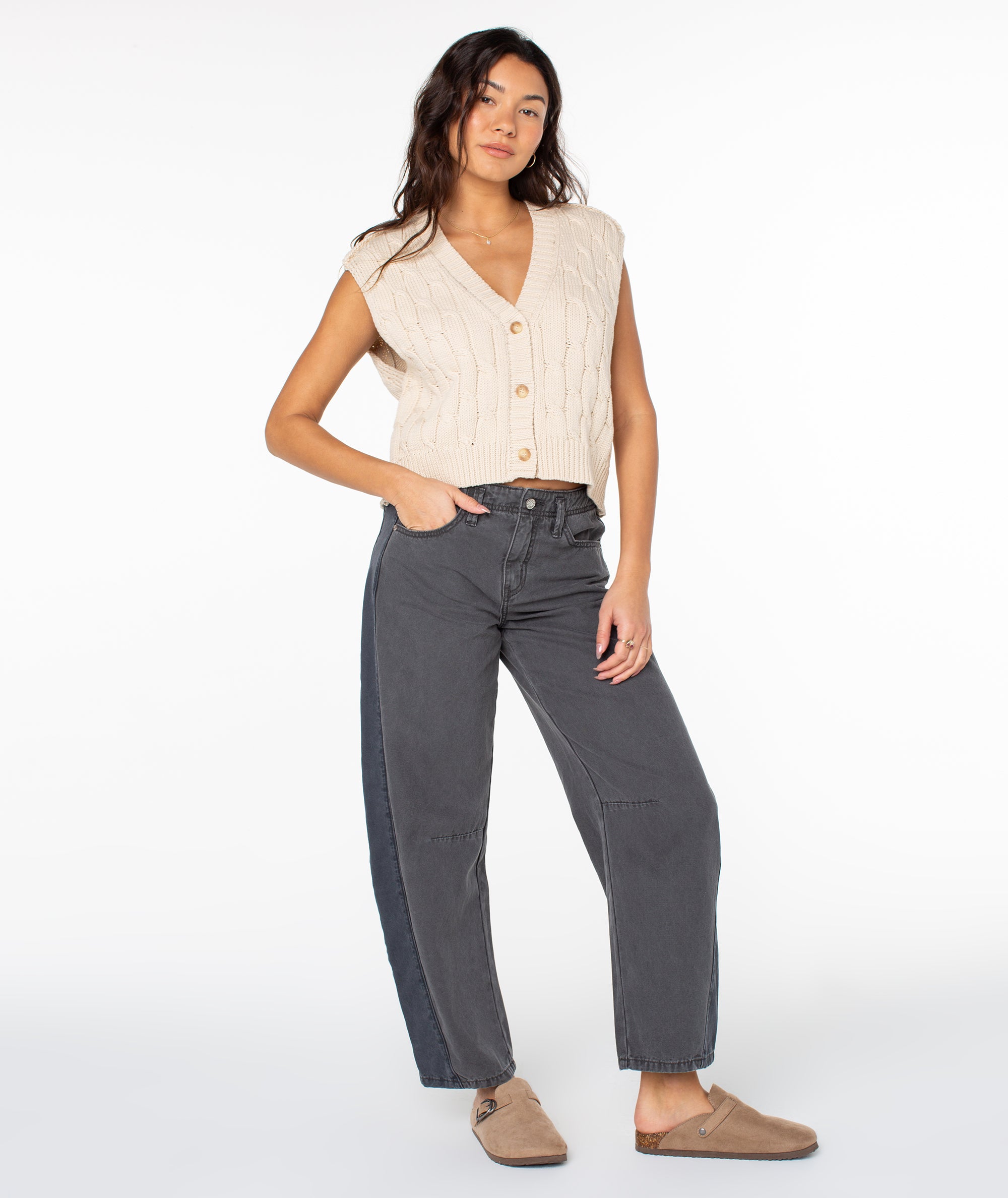 Easy A Vest - Roxy