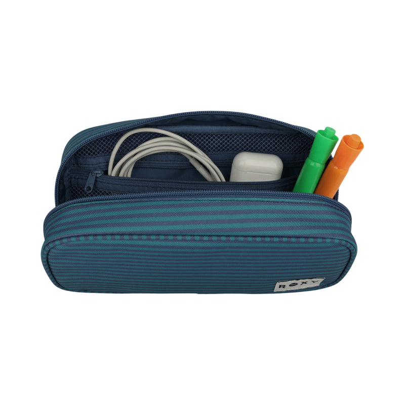 The Roxy Smarty Pack Supplies Organizer, crafted from recycled polyester in a blue striped design, unzips to reveal a white charging cable, a white adapter, and two marker pens—one orange and one green—inside. Perfect for keeping your school supplies organized.