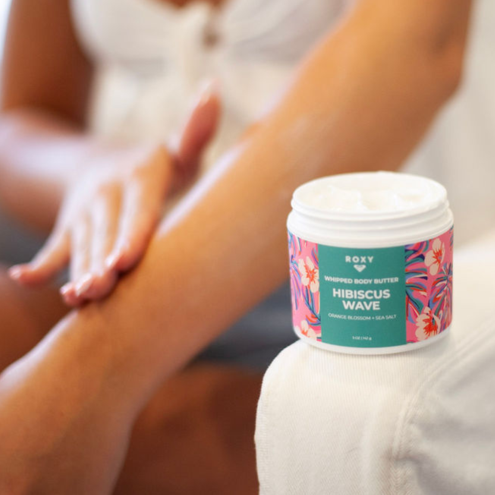 Hibiscus Wave Body Butter - Roxy